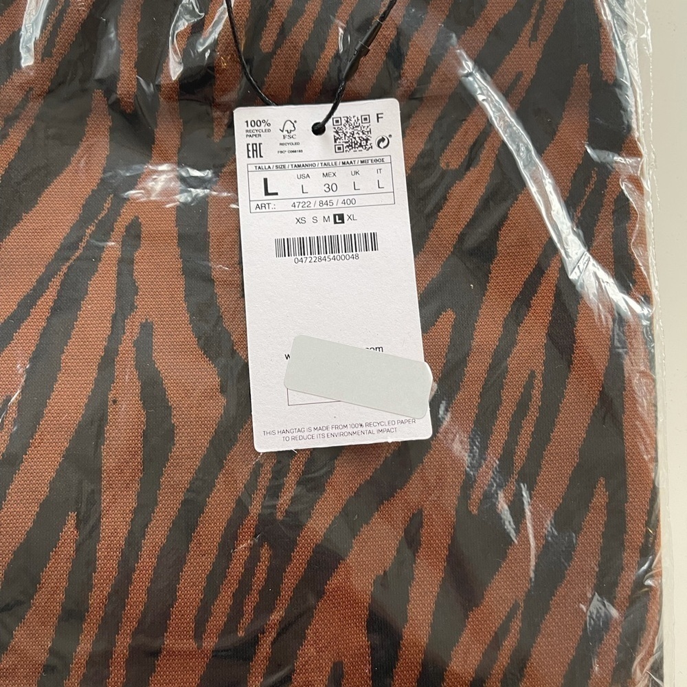 Stradivarius High Waist Jacquard Mini Skirt - L - Picture 4 of 5